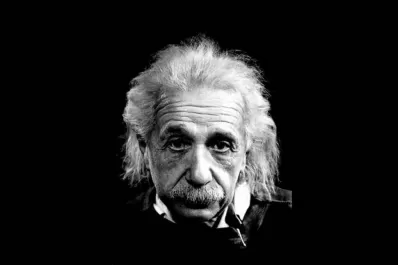 A lo largo de toda la vida deben recibir educación sistemática y específica