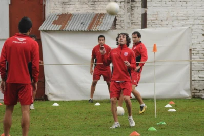 El santo debe ganar para seguir soñando