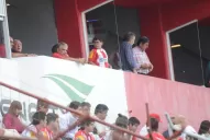 En San Martín prefieren luchar solos