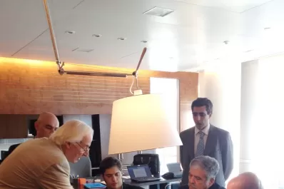 De Vido tomó el control de YPF y designó el equipo de trabajo