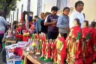 Todos quieren tocar a San Expedito