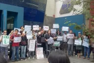 Protestaron frente al IPLA contra la Ley 4 am