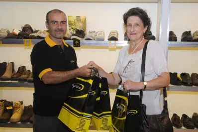 Adquirió botas en el Sportsman