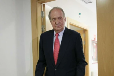 El rey Juan Carlos se disculpó de su cacería