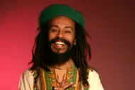 Pablito Molina trae su reggae, esta noche, a Robert Nesta