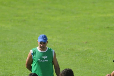 Hay que erradicar la palabra folclore del fútbol