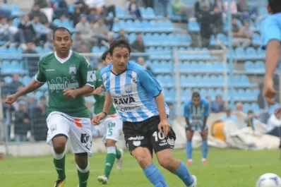 Siempre la pide y nunca baja la cabeza