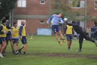 Llop confirmó seis cambios