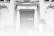 Cristina usa más reservas para pagar deudas