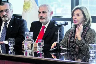 No podemos tener al señor Estado a la par de una familia que está borracha
