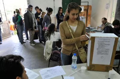 La izquierda dio una sorpresa en la UNT
