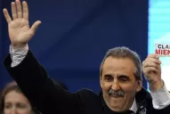 El material olímpico para Londres 2012 está retenido en la aduana por Moreno