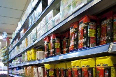 Nuevo acuerdo por la yerba, pero el faltante aún se siente