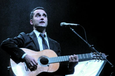 Un mes con seis shows para volarte la peluca