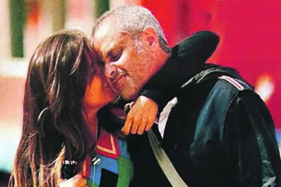 En la primera salida, Rial le dio un beso inolvidable a Loly