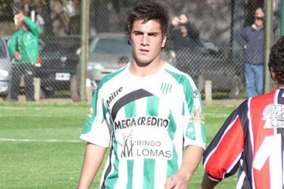 Un futbolista de Banfield murió al quedar en medio de un tiroteo