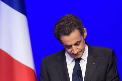 Sarkozy deja la política para ser un francés más