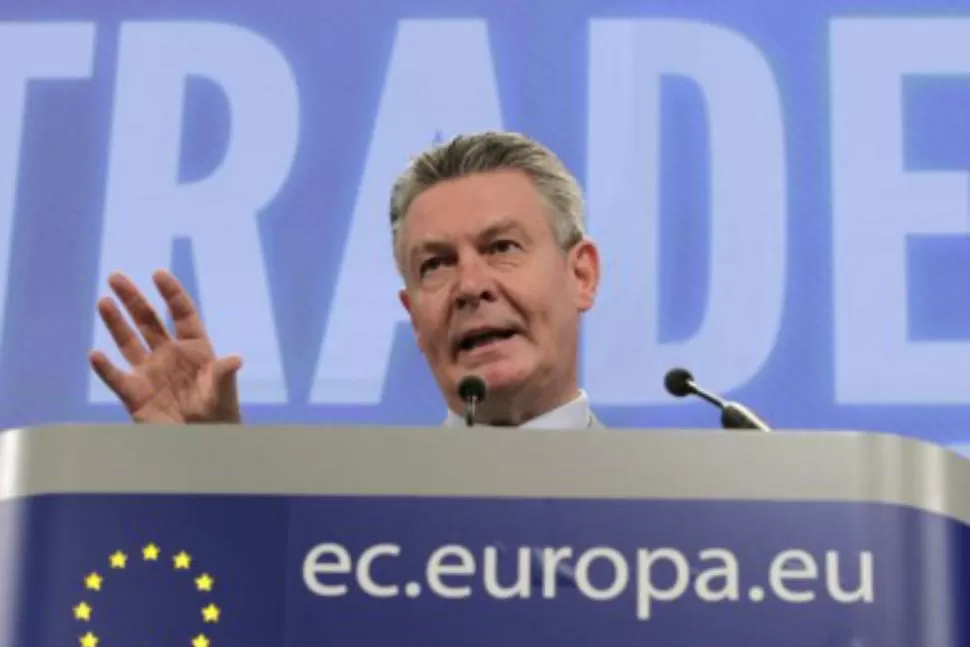 AMENAZAS. De Gucht anunció que las sanciones llegarán pronto. FOTO TOMADA DE THEJOURNAL.IE