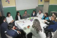 Esta escuela enseña,  sobre todo,  a dar afecto