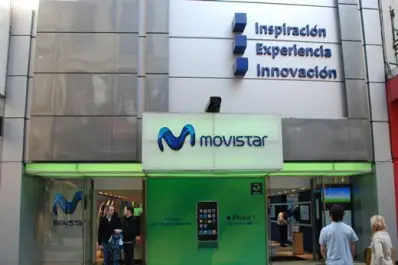 Multaron a Movistar con $ 185 millones por el apagón