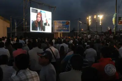 Cristina Kirchner inauguró un nuevo sector de Lomas de Tafí por videoconferencia