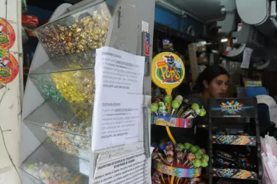 Por la baja rentabilidad, los quioscos aplican sobreprecios a cigarrillos y tarjetas para celulares