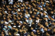 Crece la polémica y el hincha no deja de sufrir