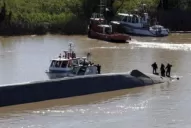 Flotó una hora y media en el río hasta que lo rescataron