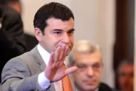 En 1999, Galuccio hizo un spot para defender la privatización de YPF