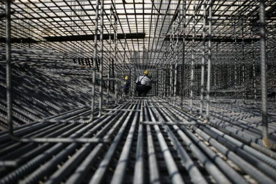La economía se frena y se congela la demanda laboral