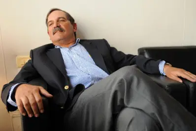 López exige al PE que justifique su exclusión