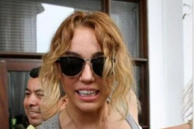 Miley Cyrus pesa 45 kilos, pero niega estar anoréxica