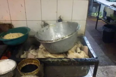 Vecinos afirman que hubo una explosión en un restaurante chino