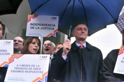 Binner le pidió a Cristina que convoque a la sociedad porque se termina la bonanza