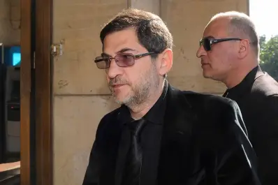 Oyarbide aceptó el pedido de Schoklender, que declarará el 30 de mayo