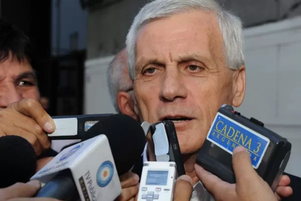 Moyano y Caló no negocian y se cruzan duras acusaciones