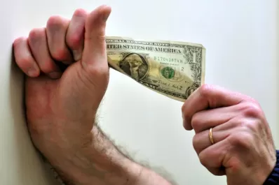El dólar paralelo no detiene su carrera