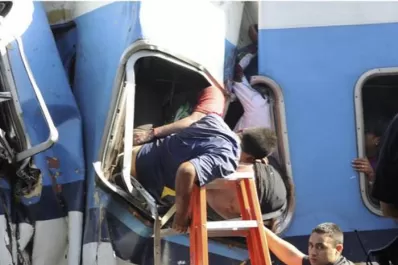 Con críticas, los opositores avalan que se le haya quitado la concesión de los trenes a TBA