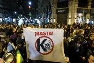 Los  #cacerolazos y los #caceroludos se enfrentaron en Twitter