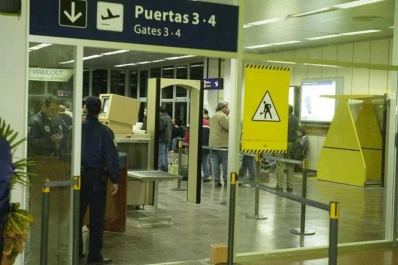 Desde mañana costará más caro viajar en avión