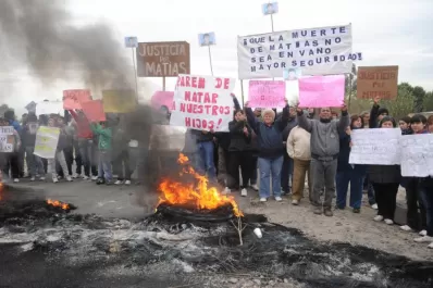 Los vecinos cortaron la ruta y hay dos sospechosos detenidos