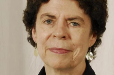El Vaticano condena el libro de una monja que avala la masturbación