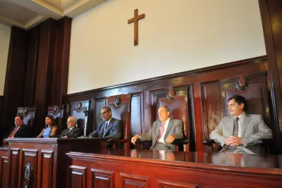 La Justicia suspende la integración con conjueces