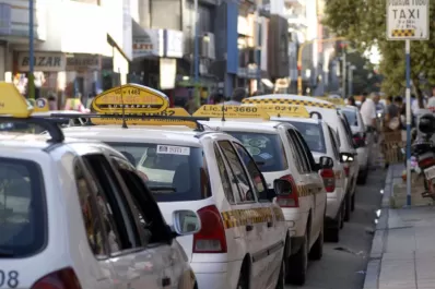 Ratificaron el paro de taxis para mañana