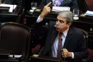 Aníbal Fernández sugirió que ya pesificó sus ahorros