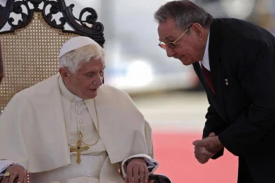 En medio de la crisis del Vaticano, el Papa le pidió lealtad a sus colaboradores