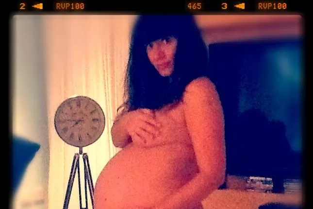 BELLEZA. La morocha mostró a sus fans su avanzado embarazo. FOTO TOMADA DE TWITTER.COM/GRISICI