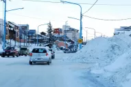 Usaba un gomón como trineo y murió al estrellarse contra un paredón