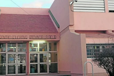 Una nena de Córdoba mordió a una compañera y le pegó a la directora