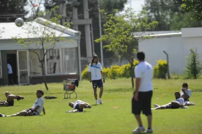 Chacón y un adiós por falta de códigos